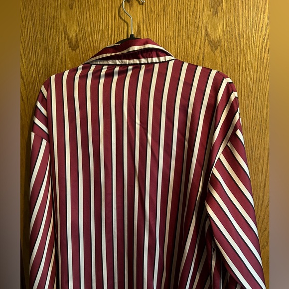 ASOS DESIGN CURVE SATIN WRAP TUX STRIPED SHIRT WORN ONCE - Picture 5 of 6